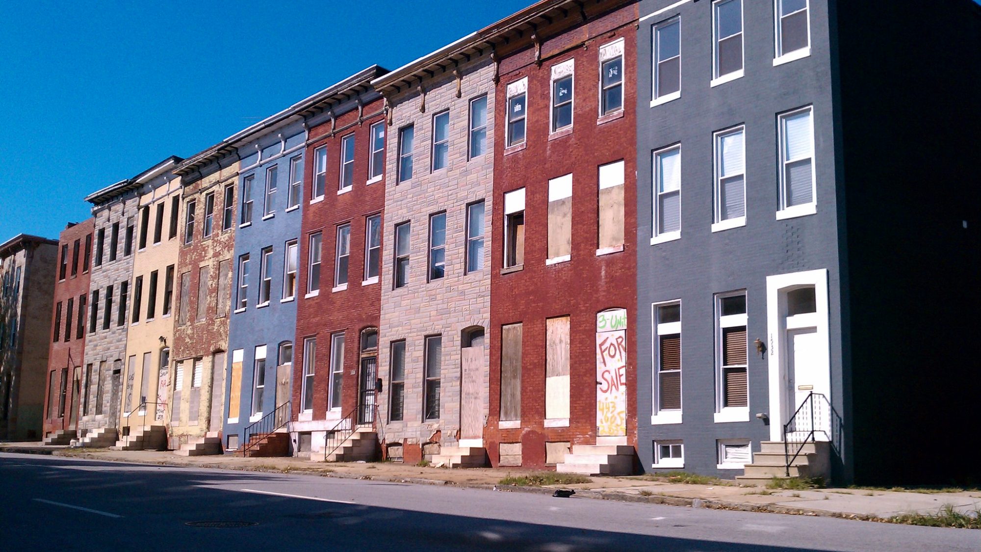 rundown row houses in DC