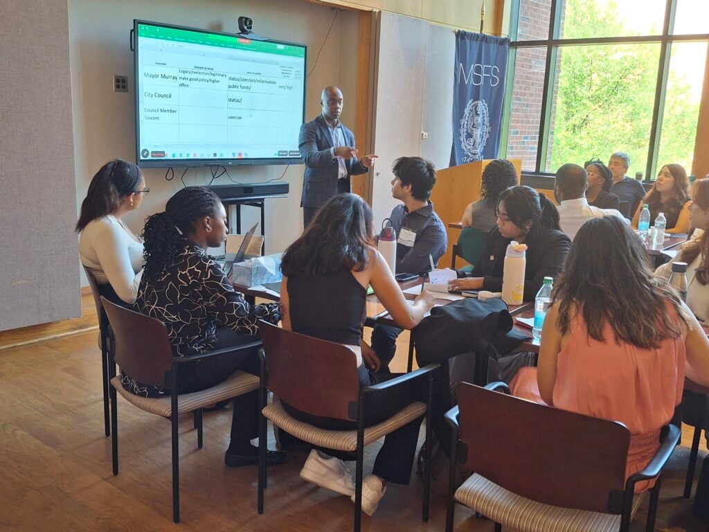 Nuku Ofori, assistant teaching professor and associate faculty director of the Master of Policy Management and National Urban Fellows program, led a case study discussion.