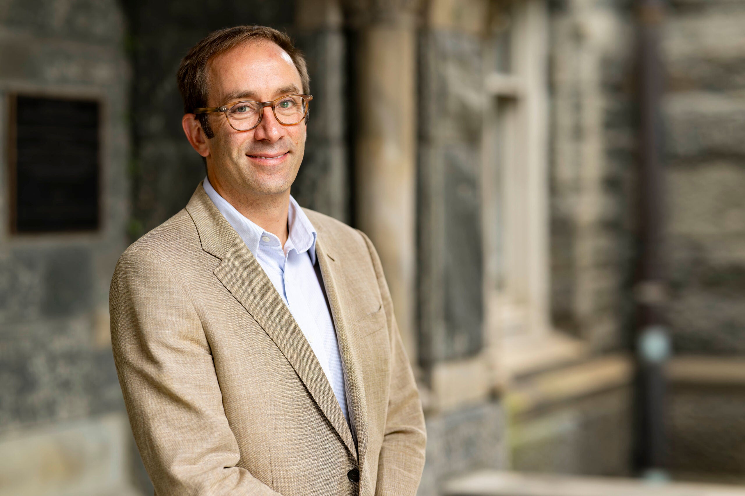 Headshot of Associate Professor Andrew Zeitlin