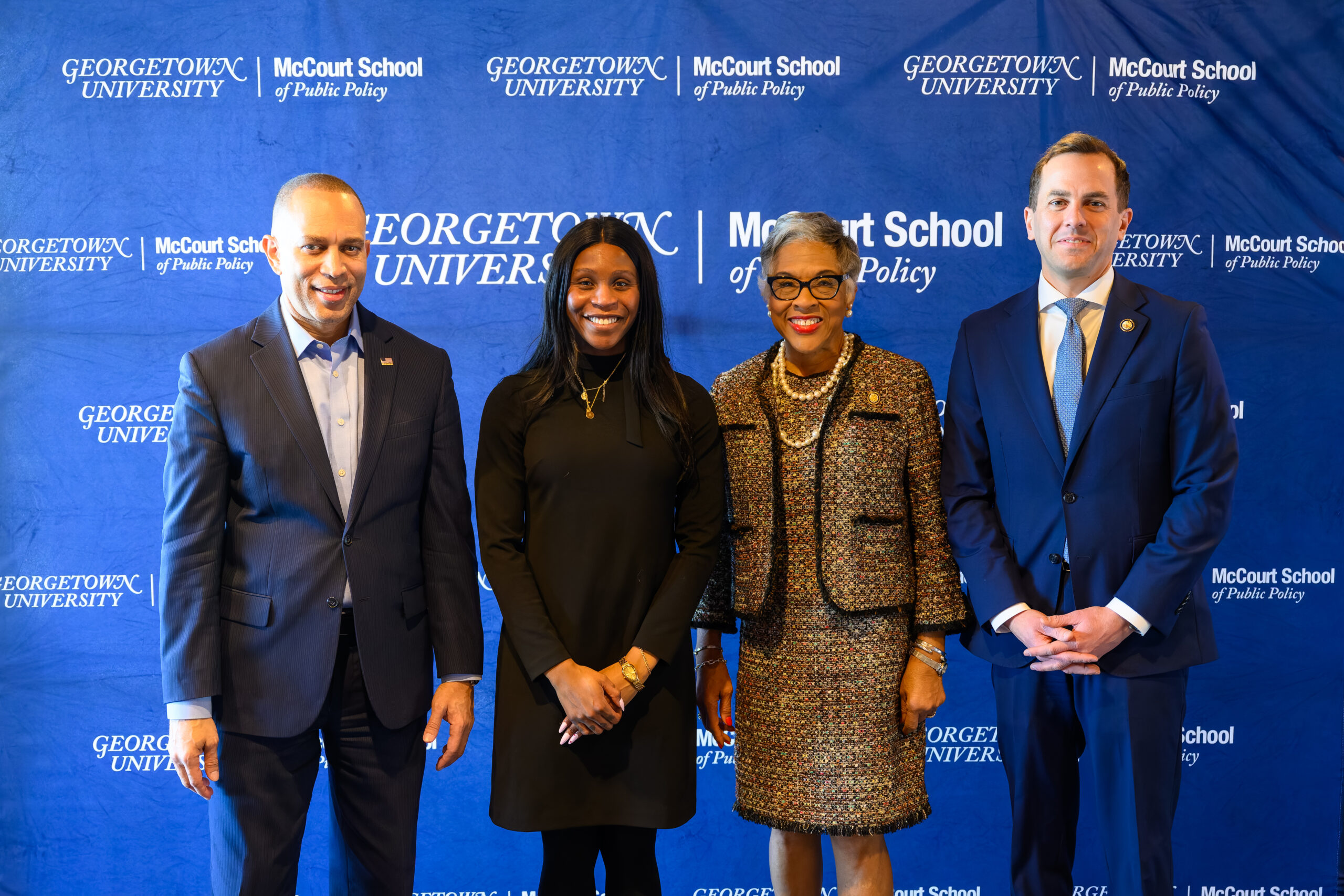 Nnemdilim Ubezonu with Hakeem Jeffries, Rep. Joyce Beatty and Rep. Bob Menendez
