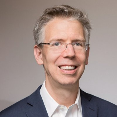 Headshot of Robert Gordon