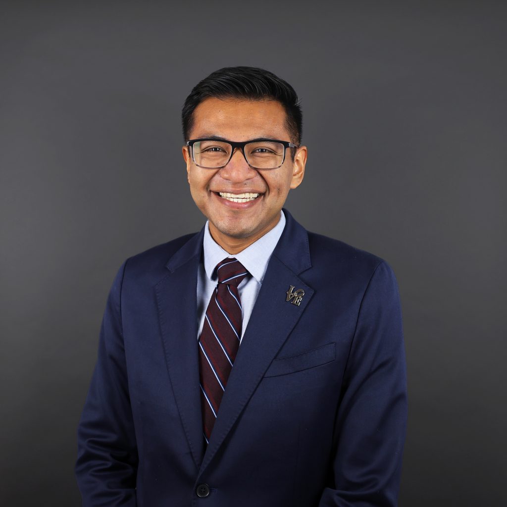 Headshot of MPM alum Eduardo Ramos.