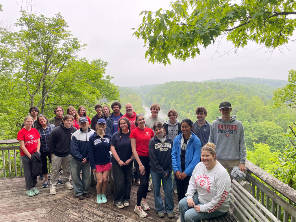 Group of Georgetown students with Radford University students in Applachia.